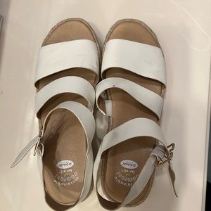 Dr. Scholl’s wedged sandals, size 10. White